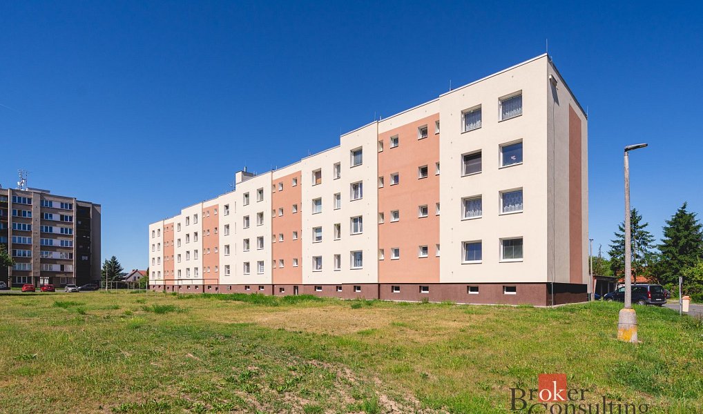 Prodej bytu 3+1 78 m², Chrást – náhled fotky 14