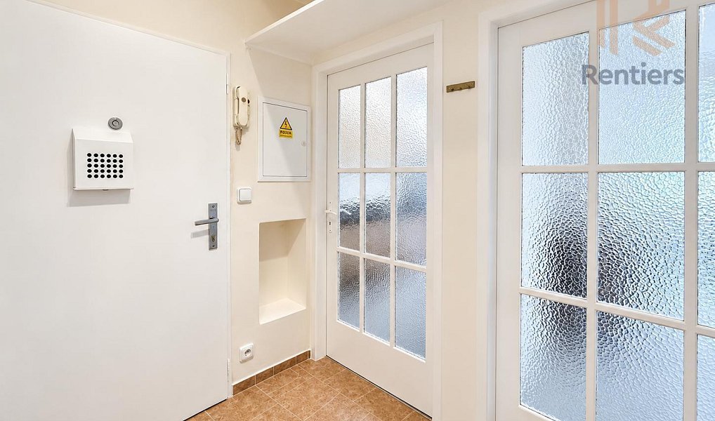 Pronájem bytu 2+kk 37 m², Praha – náhled fotky 6