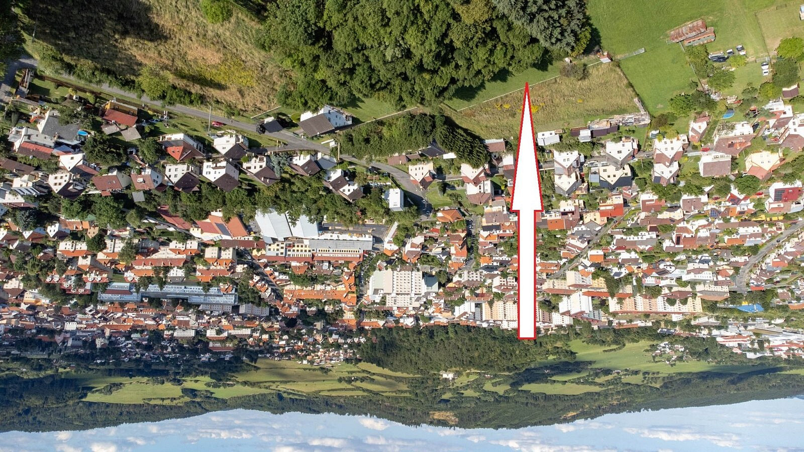 Prodej stavebního pozemku 1 096 m²