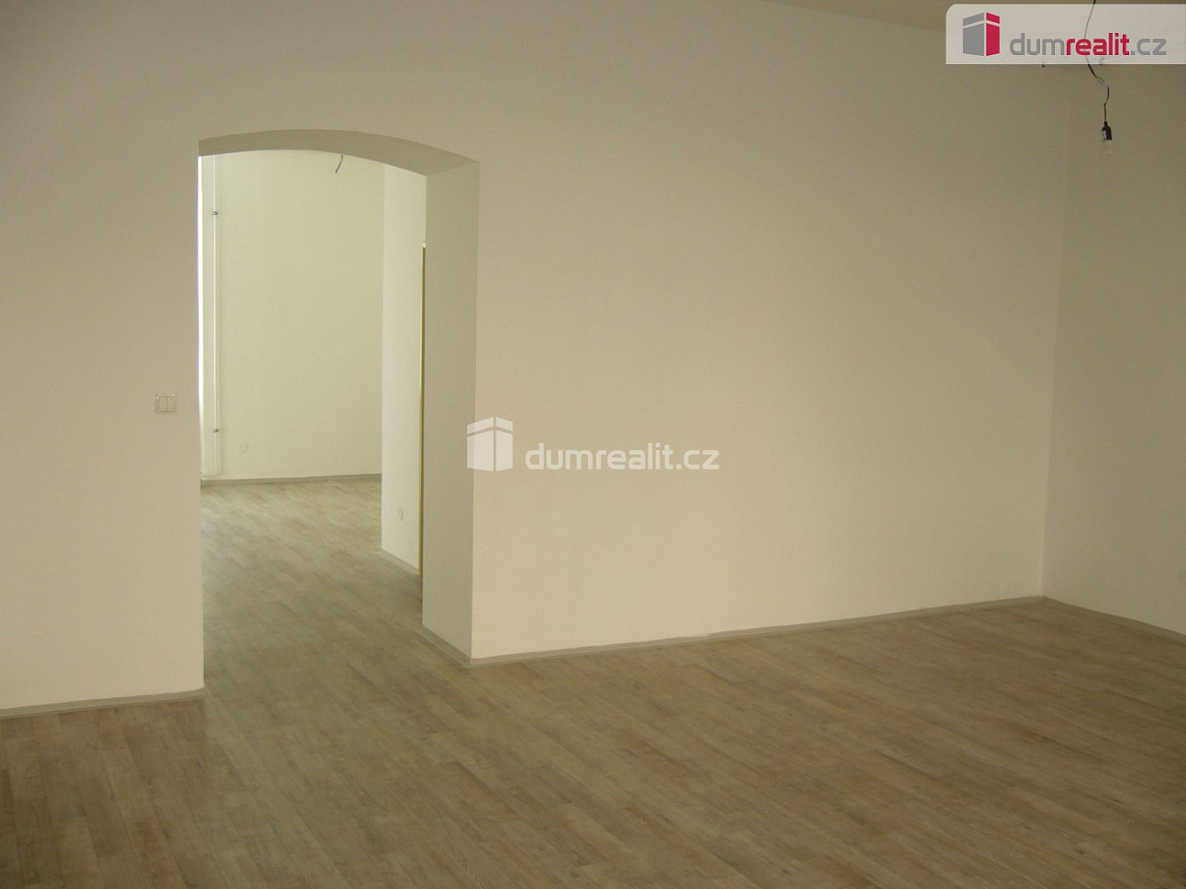 Pronájem obchodních prostor 62 m² – fotografie 3