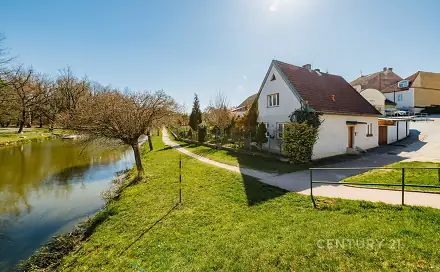 Prodej domu 95 m² s pozemkem 514 m², náměstí T. G. Masaryka, Veselí nad Lužnicí - Veselí nad Lužnicí I, okres Tábor