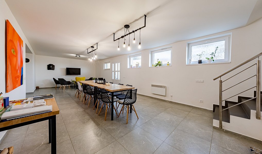 Prodej ubytovacího objektu 146 m², Bzenec – náhled fotky 21