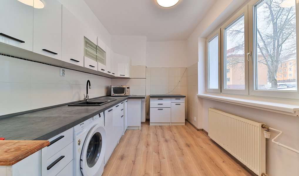 Pronájem bytu 2+1 56 m², Habartov – náhled fotky 3