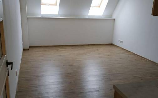 Pronájem bytu 1+kk 30 m², U Pivovaru, Dobříš, okres Příbram