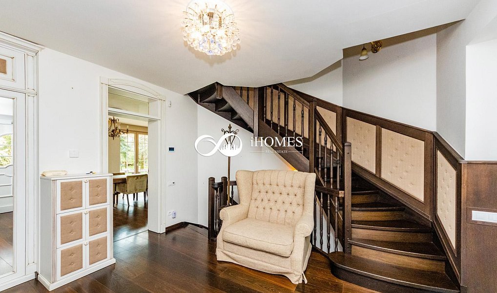 Prodej domu 484 m² s pozemkem 5 684 m², Praha – náhled fotky 53