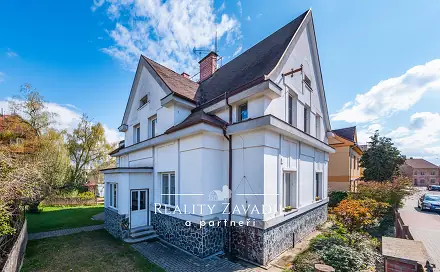 Prodej domu 216 m² s pozemkem 1 160 m², Máchova, Chlumec nad Cidlinou - Chlumec nad Cidlinou IV, okres Hradec Králové