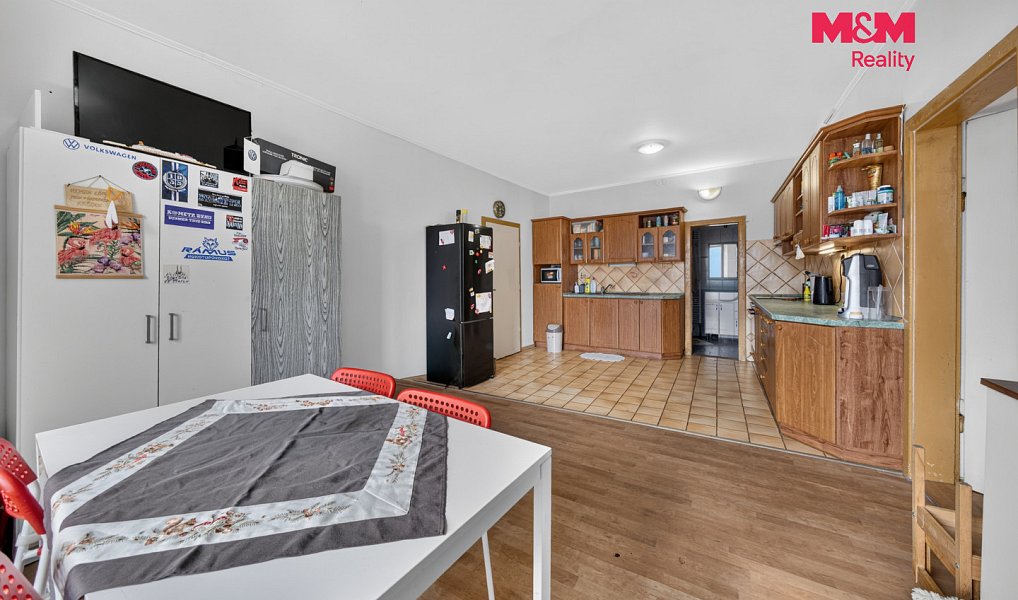 Prodej domu 340 m² s pozemkem 431 m², Studená – náhled fotky 4