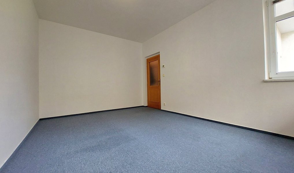 Pronájem bytu 1+1 40 m², Hradec Králové – náhled fotky 5
