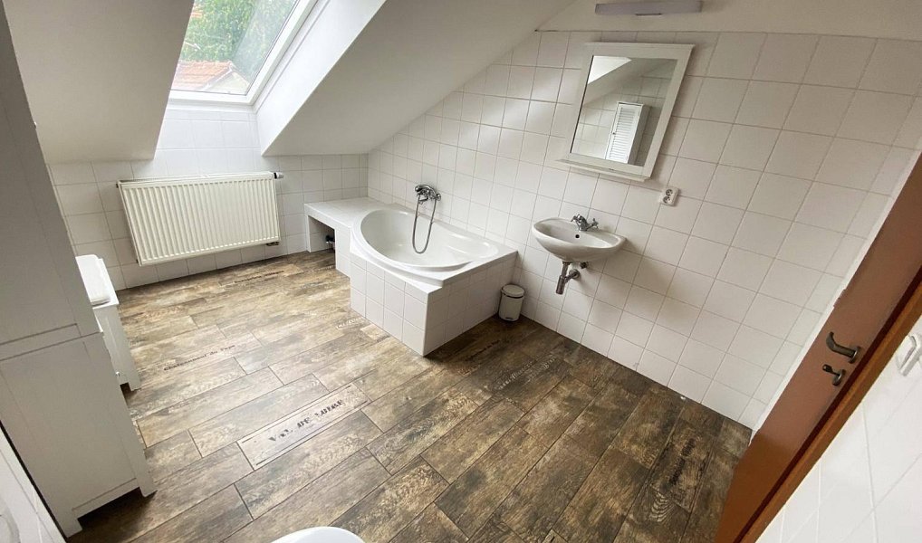 Prodej domu 261 m² s pozemkem 218 m², Slavkov u Brna – náhled fotky 17