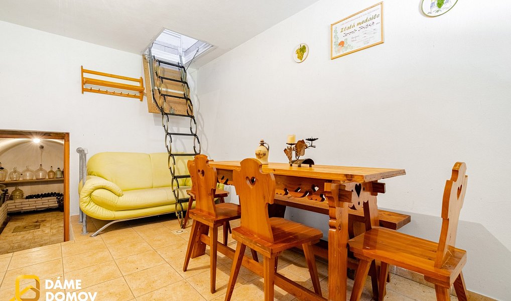 Prodej chaty/chalupy 59 m² s pozemkem 1 215 m², Uherské Hradiště – náhled fotky 13