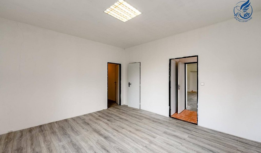 Prodej skladovacích prostor 960 m², Kraslice – náhled fotky 23