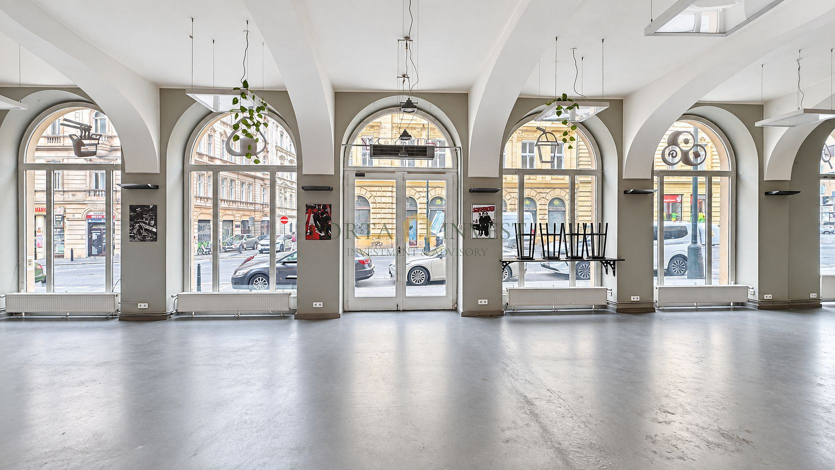 Pronájem obchodních prostor 179 m² – fotografie 3