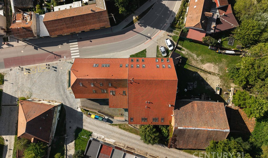 Prodej domu 1 500 m² s pozemkem 718 m², Rosice – náhled fotky 18