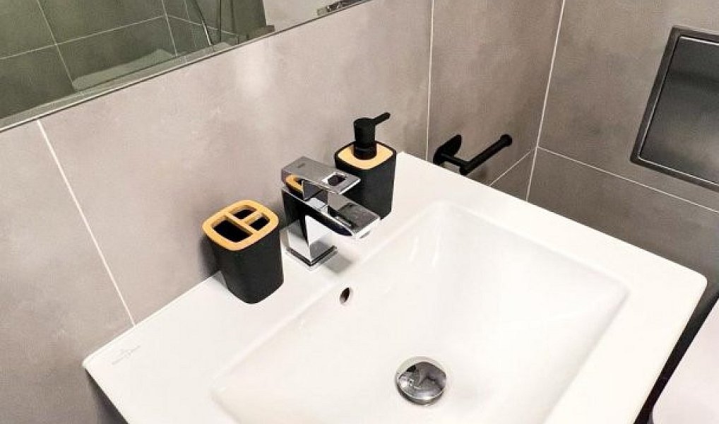 Pronájem bytu 2+kk 74 m², Praha – náhled fotky 13