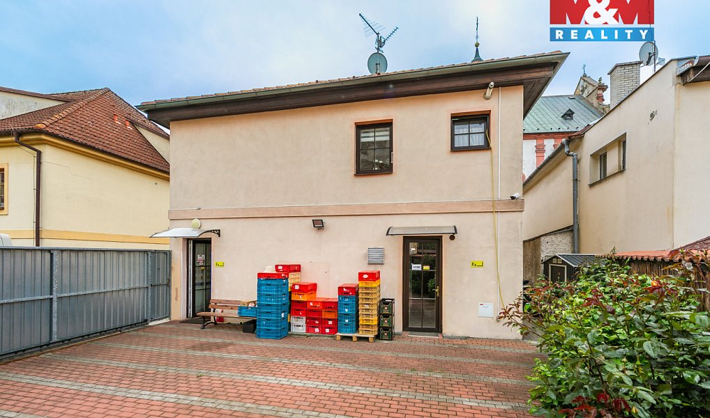 Prodej domu 197 m² s pozemkem 220 m², Bor – náhled fotky 22