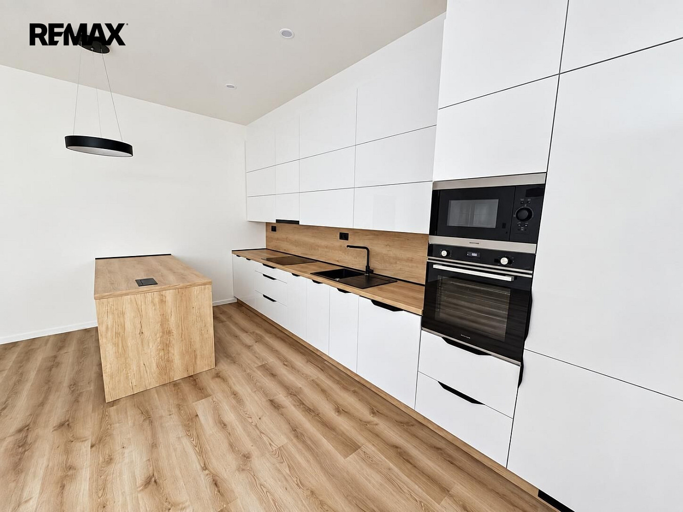 Prodej bytu 3+1 88 m² – fotografie 2