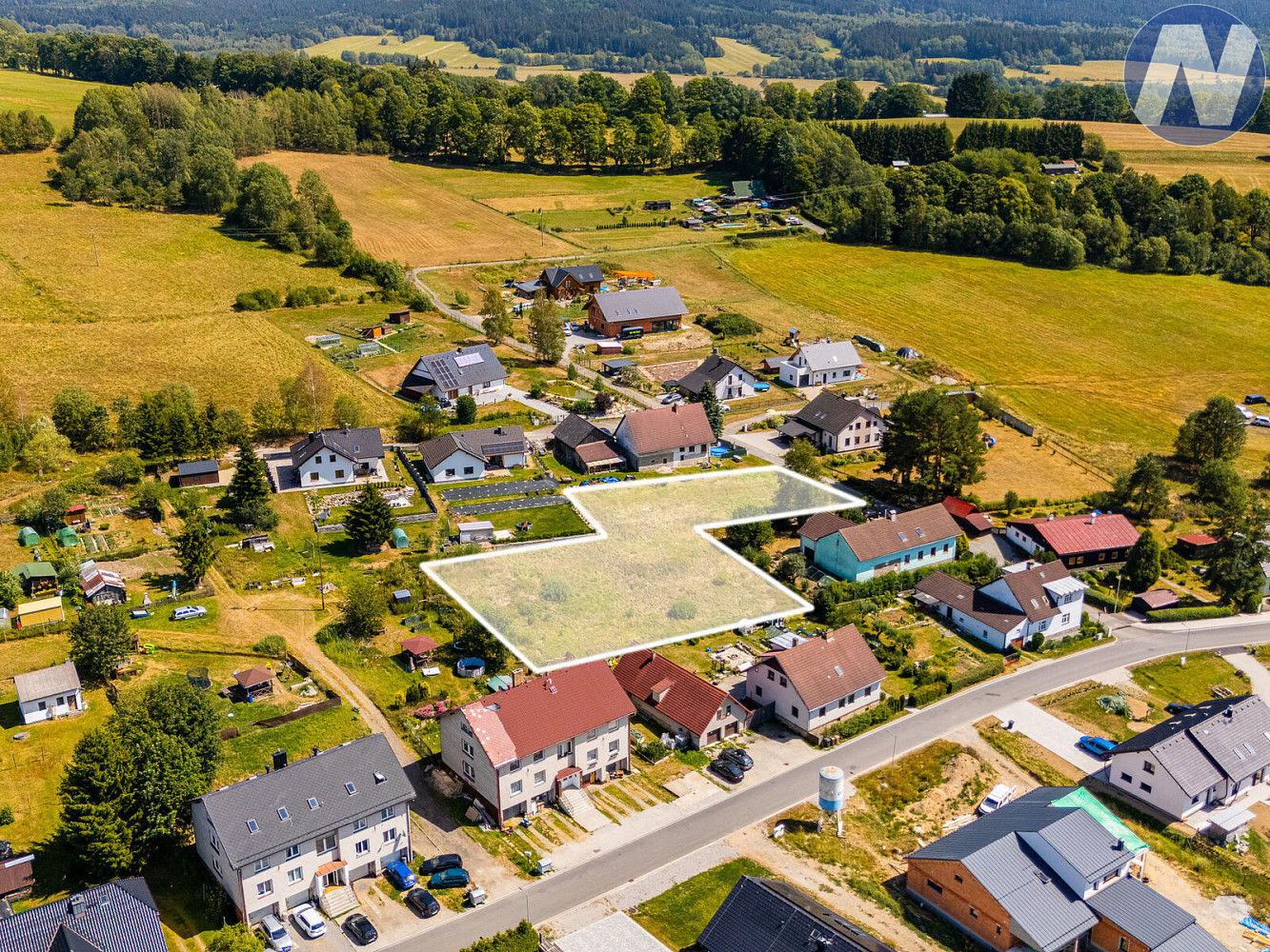 Prodej stavebního pozemku 2 471 m² – fotografie 3