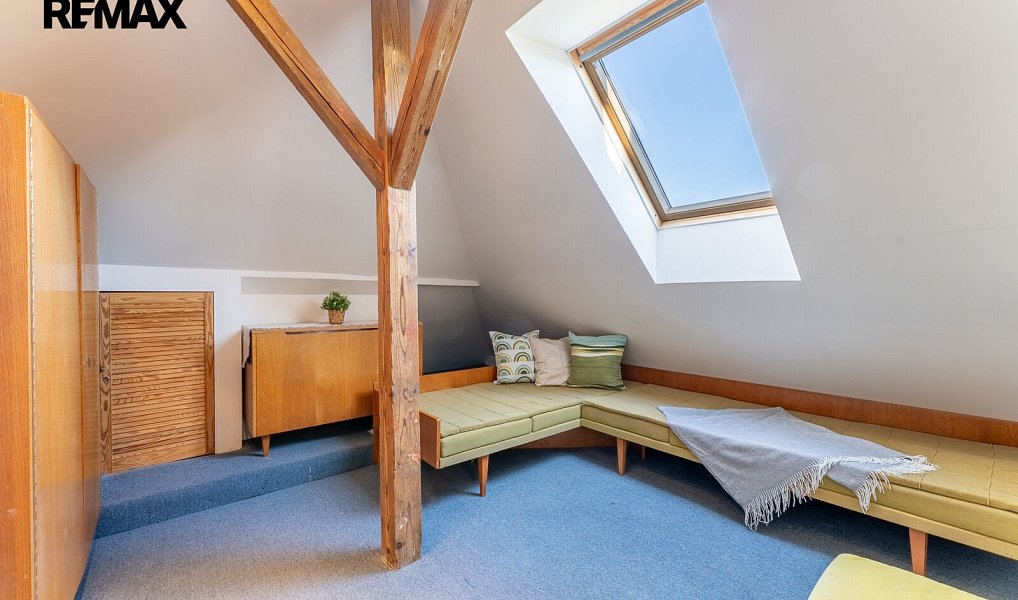 Prodej domu 210 m² s pozemkem 385 m², Praha – náhled fotky 26
