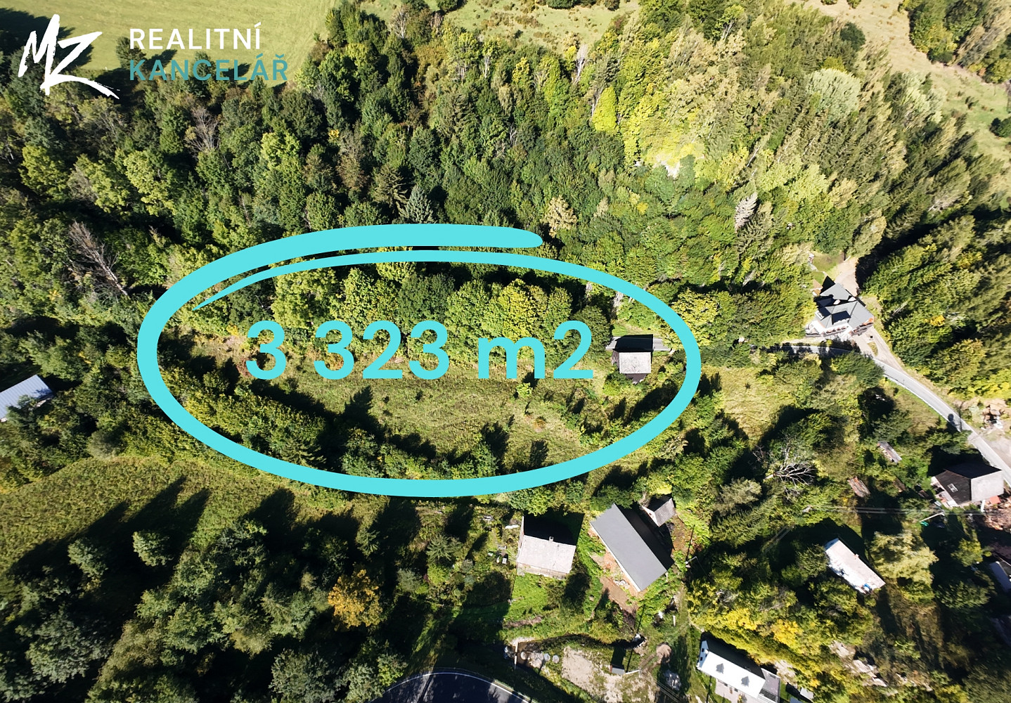 Prodej stavebního pozemku 3 323 m² – fotografie 3