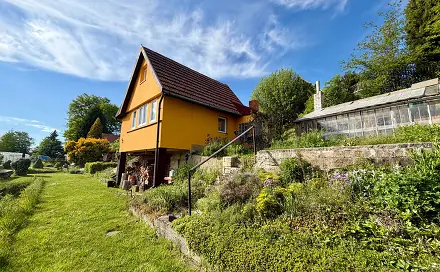 Prodej chaty/chalupy 55 m² s pozemkem 33 m², Vrázova, Cheb