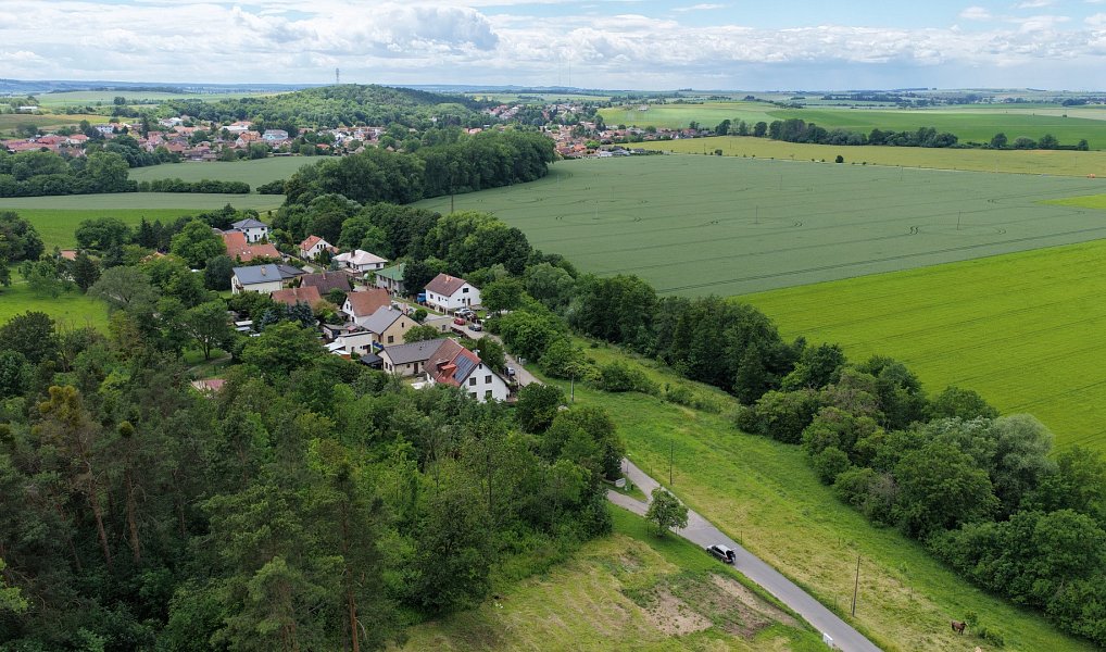 Prodej stavebního pozemku 1 117 m², Dobřichov – náhled fotky 10