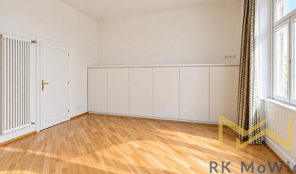 Pronájem bytu 4+1 100 m², Praha – náhled fotky 3