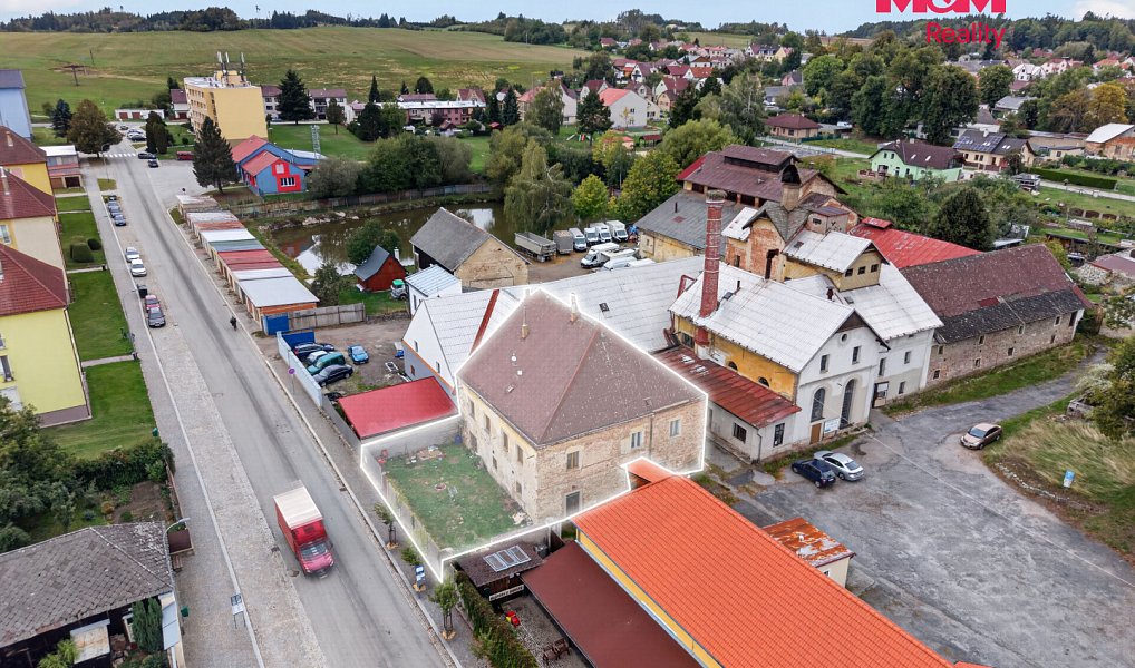 Prodej domu 340 m² s pozemkem 431 m², Studená – náhled fotky 11