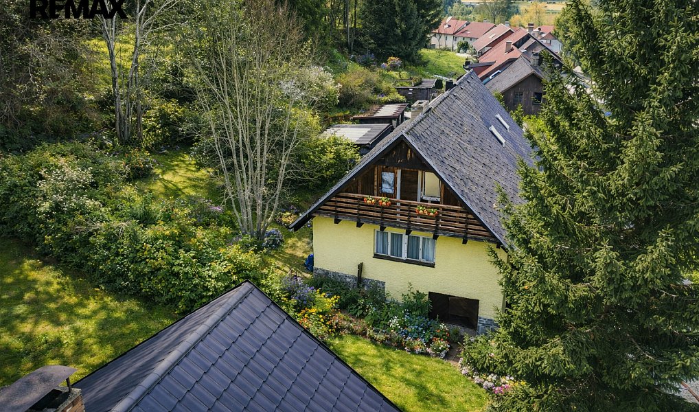 Prodej chaty/chalupy 86 m² s pozemkem 329 m², Horní Planá – náhled fotky 2