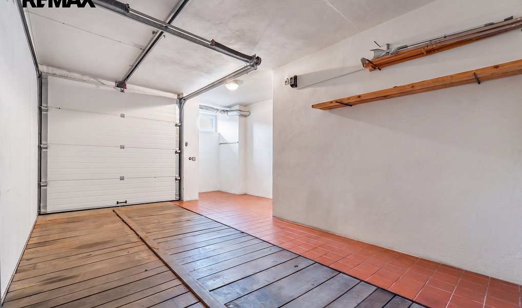 Prodej domu 160 m² s pozemkem 1 899 m², Lipov – náhled fotky 41