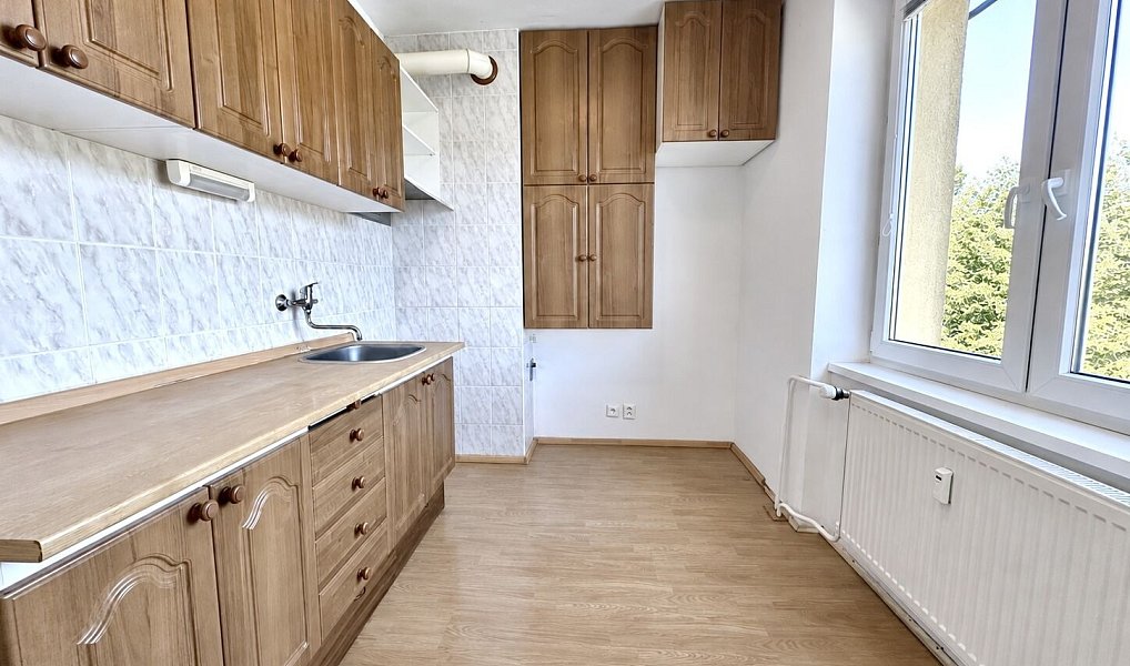 Prodej bytu 2+1 50 m², Vsetín – náhled fotky 3