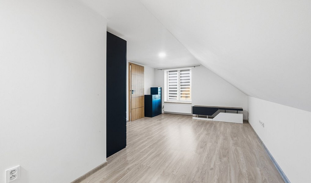 Prodej domu 159 m² s pozemkem 1 023 m², Lučina – náhled fotky 20