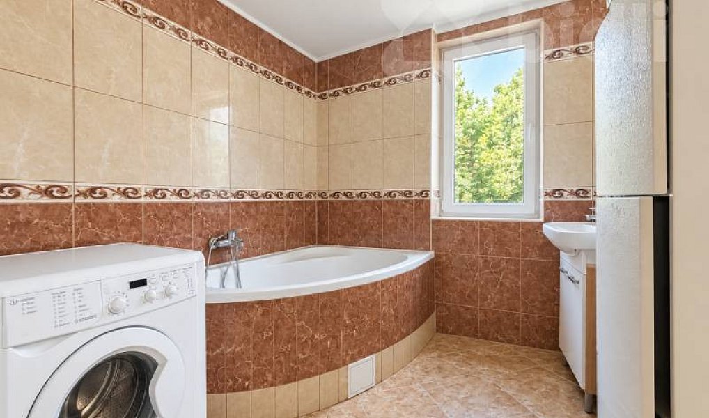 Prodej domu 213 m² s pozemkem 394 m², Praha – náhled fotky 10