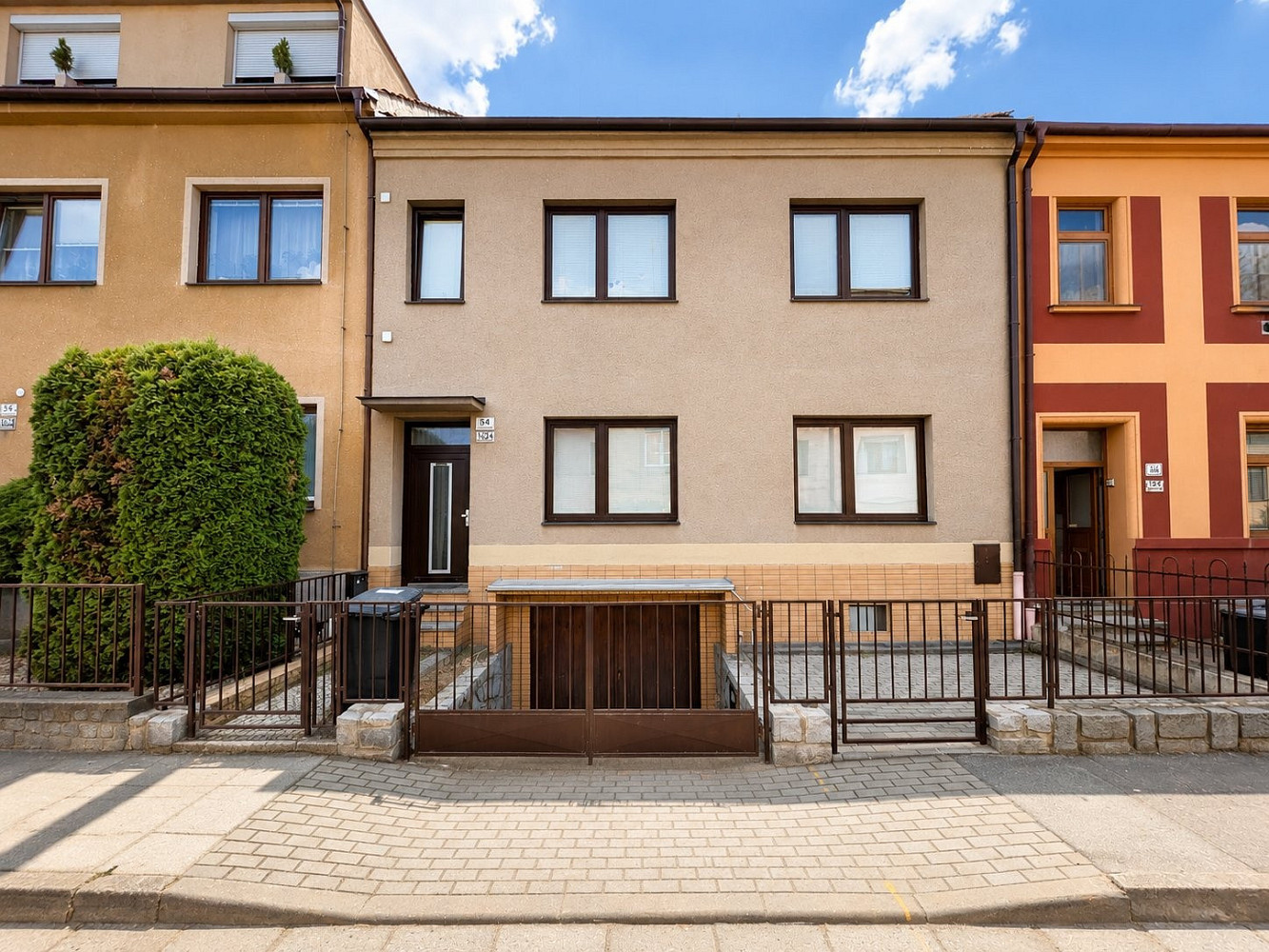 Prodej domu 294 m² s pozemkem 383 m²