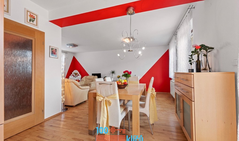 Prodej domu 186 m² s pozemkem 344 m², Jindřichův Hradec – náhled fotky 5