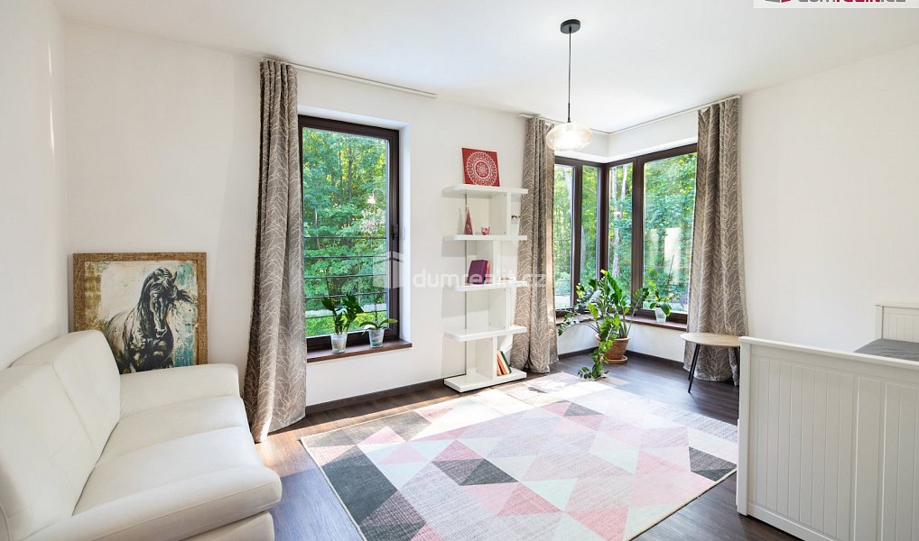 Prodej domu 249 m² s pozemkem 1 050 m², Praha – náhled fotky 15