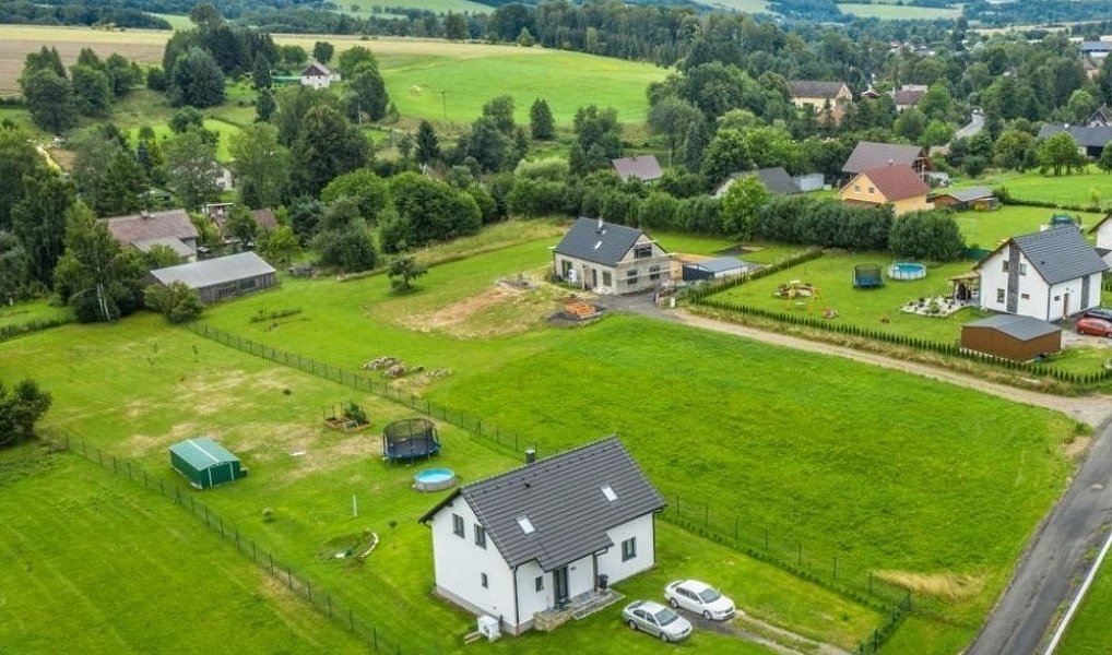 Prodej stavebního pozemku 2 004 m², Horní Habartice – náhled fotky 3