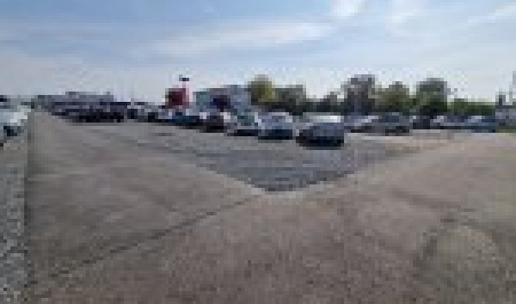 Pronájem komerčního pozemku 2 100 m², Olomouc – náhled fotky 2