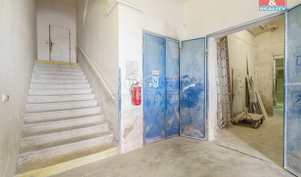 Prodej výrobních prostor 2 100 m², Karlovy Vary – náhled fotky 24