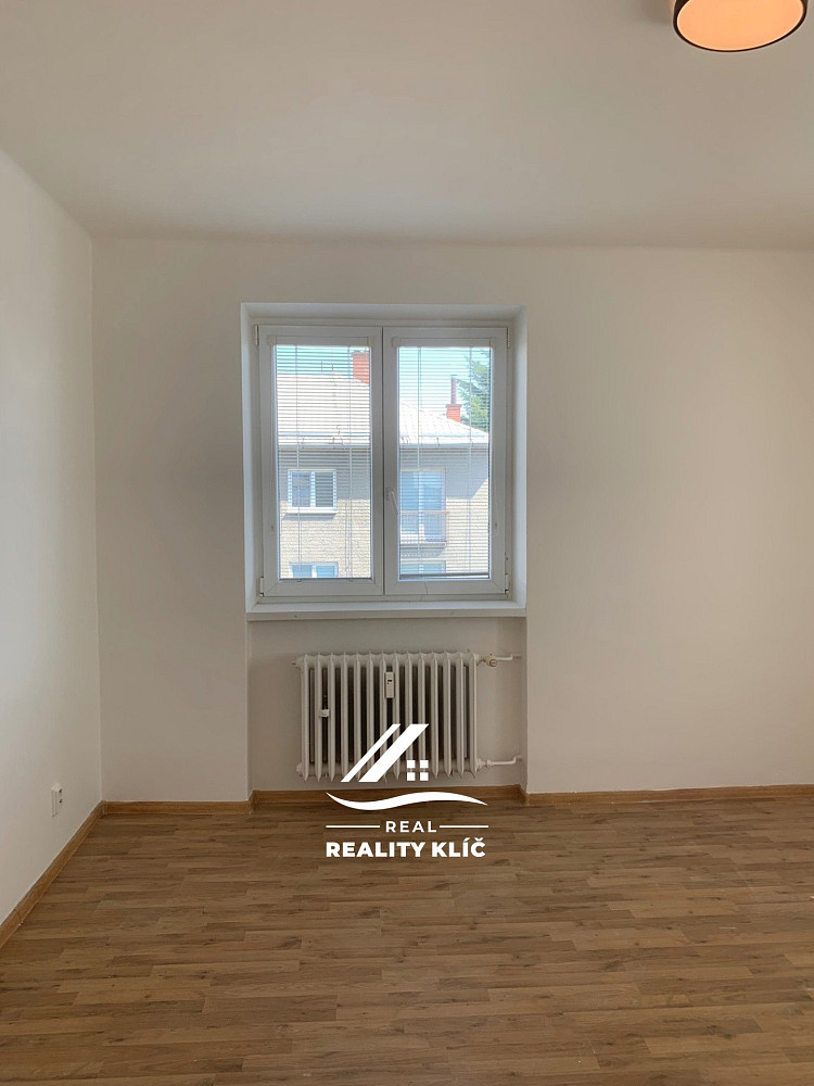 Pronájem bytu 2+1 58 m² – fotografie 3