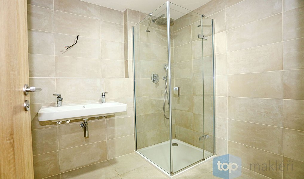 Pronájem domu 128 m² s pozemkem 432 m², Horoušany – náhled fotky 14
