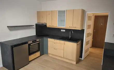 Pronájem bytu 2+kk 33 m²