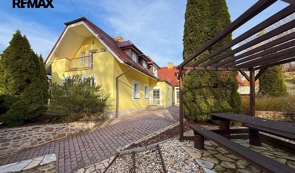 Prodej domu 650 m² s pozemkem 2 968 m², Svinaře – náhled fotky 42