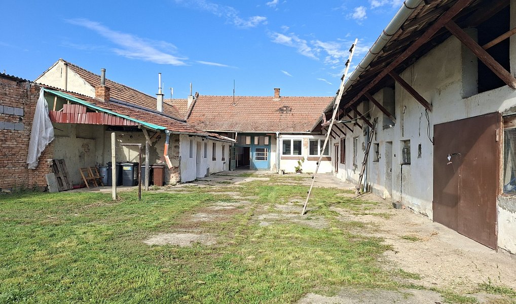 Prodej domu 184 m² s pozemkem 1 239 m², Moravský Žižkov – náhled fotky 36