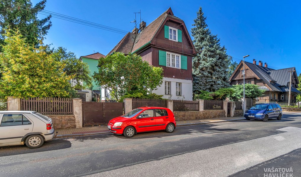 Prodej domu 170 m² s pozemkem 723 m², Přelouč – náhled fotky 2