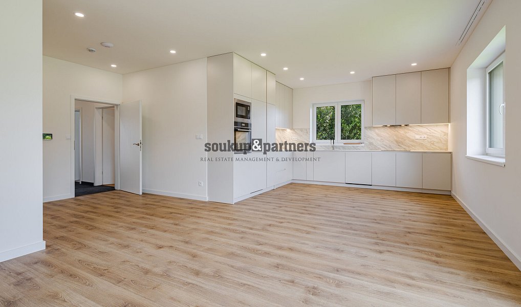 Pronájem domu 193 m² s pozemkem 468 m², Bašť – náhled fotky 6