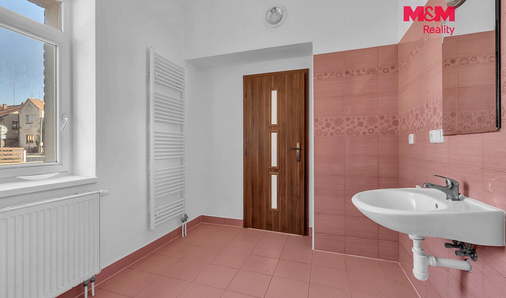 Prodej domu 150 m² s pozemkem 488 m², Holice – náhled fotky 23