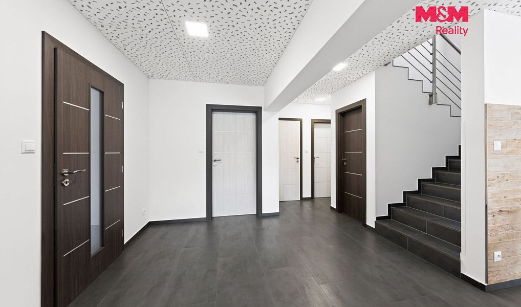 Prodej domu 233 m² s pozemkem 570 m², Velké Pavlovice – náhled fotky 8
