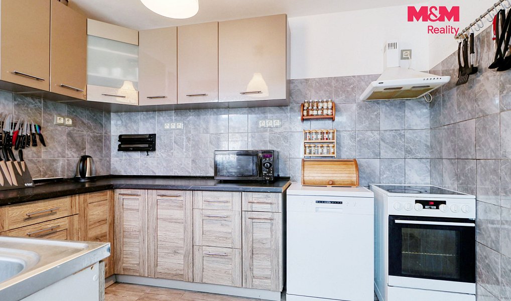 Prodej domu 128 m² s pozemkem 354 m², Kařez – náhled fotky 5