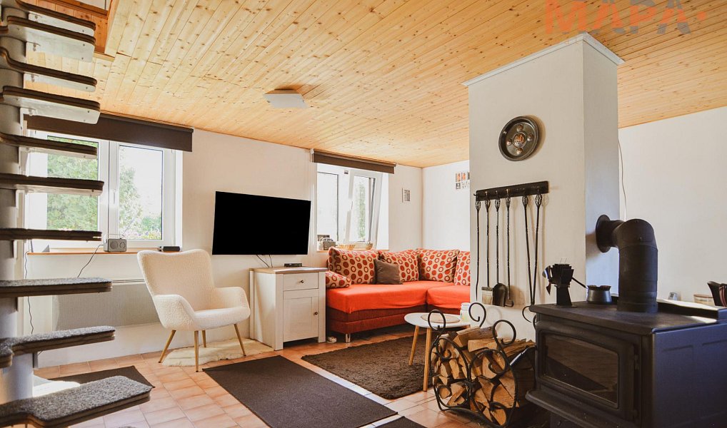 Prodej domu 154 m² s pozemkem 1 916 m², Žiželice – náhled fotky 7