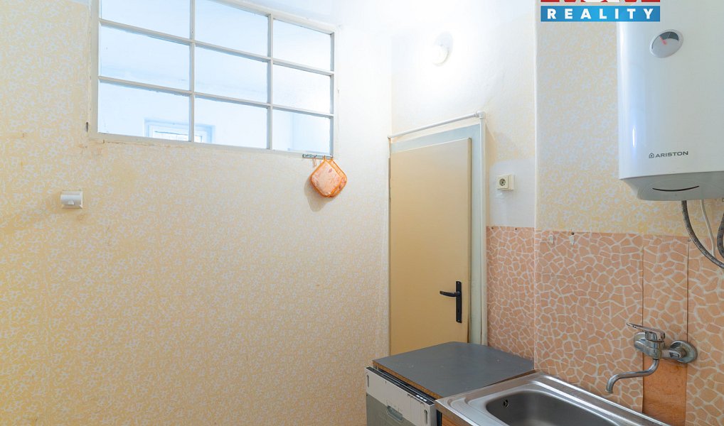 Prodej domu 160 m² s pozemkem 398 m², Hulín – náhled fotky 13
